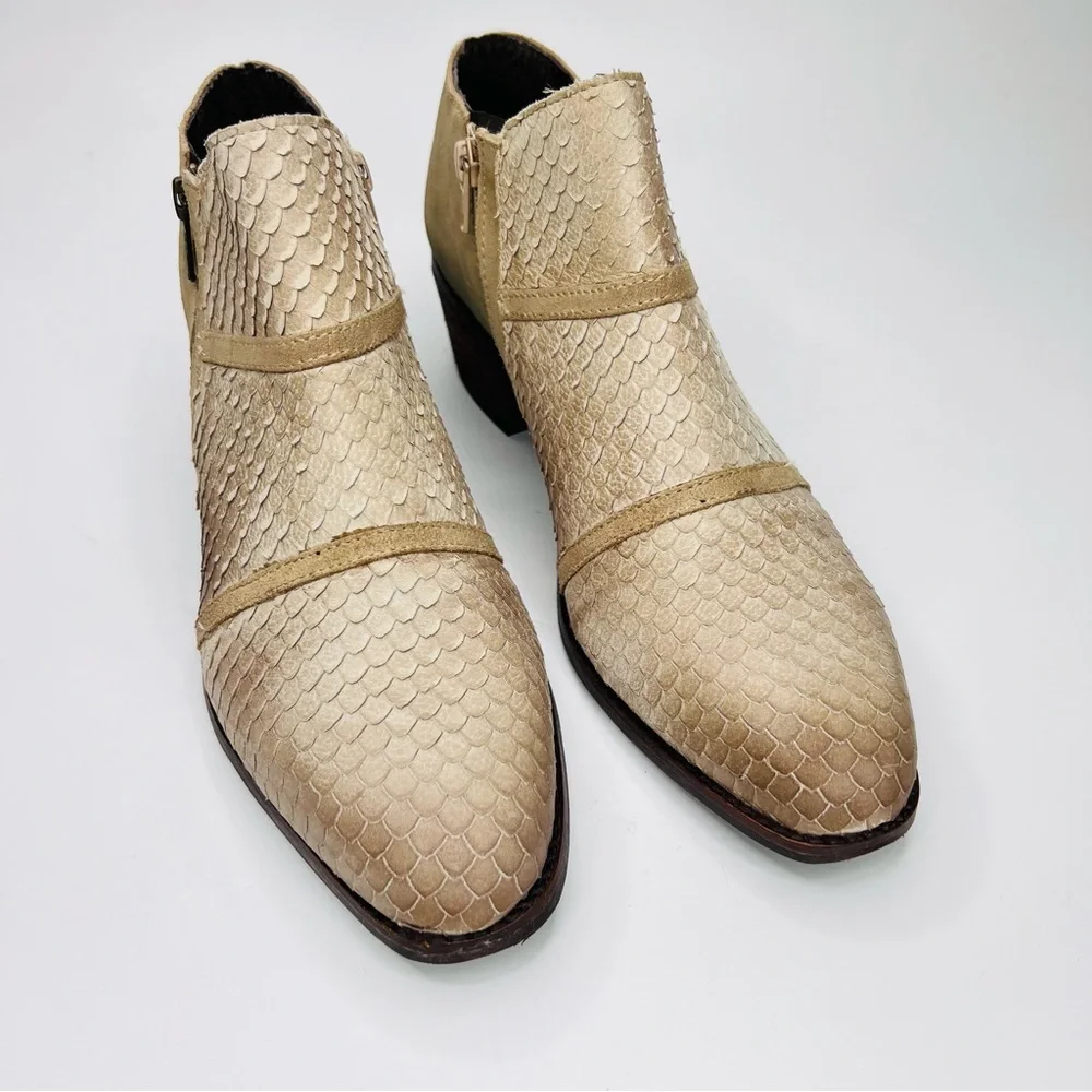 Charles By Charles David women’s size